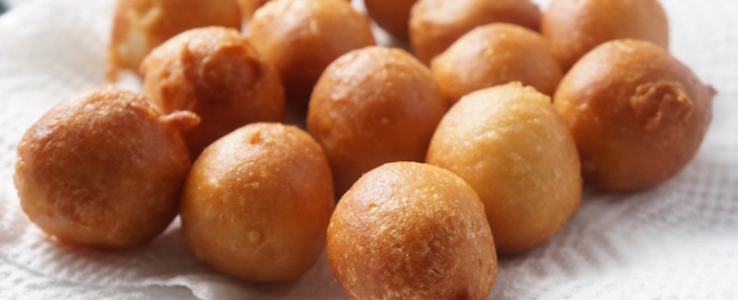 Puff puff Video Recipe - Nigerian - snack - how - to - round- balls - easy - sweet